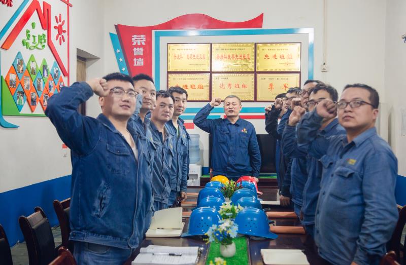 腳踏實(shí)地謀發(fā)展 適應(yīng)改變開(kāi)新篇——觀(guān)《誰(shuí)動(dòng)了我的奶酪》心得體會(huì) 腳踏實(shí)地謀發(fā)展 適應(yīng)改變開(kāi)新篇——觀(guān)《誰(shuí)動(dòng)了我的奶酪》心得體會(huì)