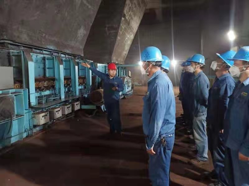 深入開展“安全生產(chǎn)月”活動,嚴(yán)細(xì)實保產(chǎn)保安全 深入開展“安全生產(chǎn)月”活動,嚴(yán)細(xì)實保產(chǎn)保安全