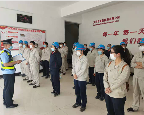 “一個主題 一個提升 一個倡導”深入開展文明交通實踐活動