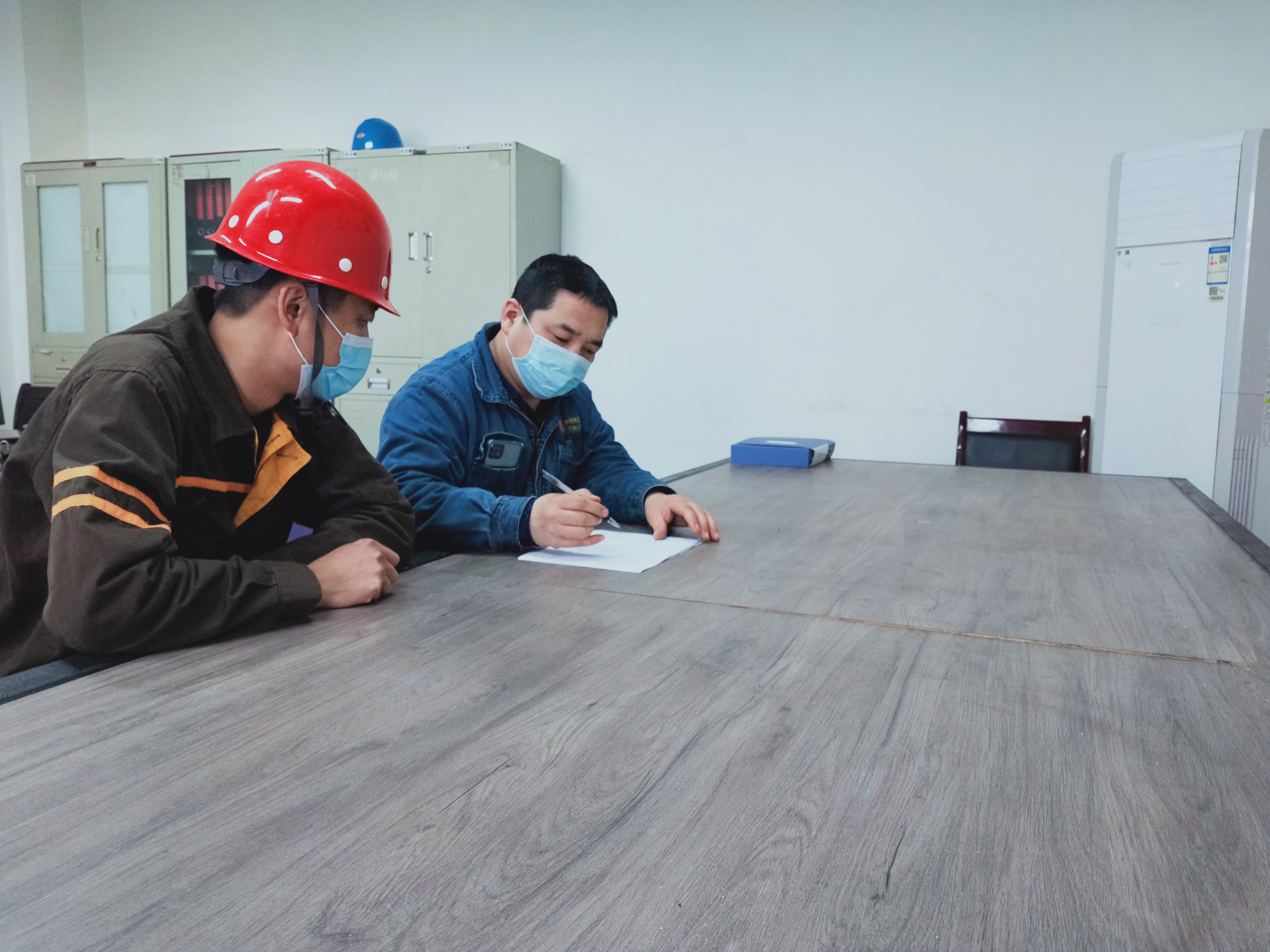 多措并舉織牢夏季安全防護網