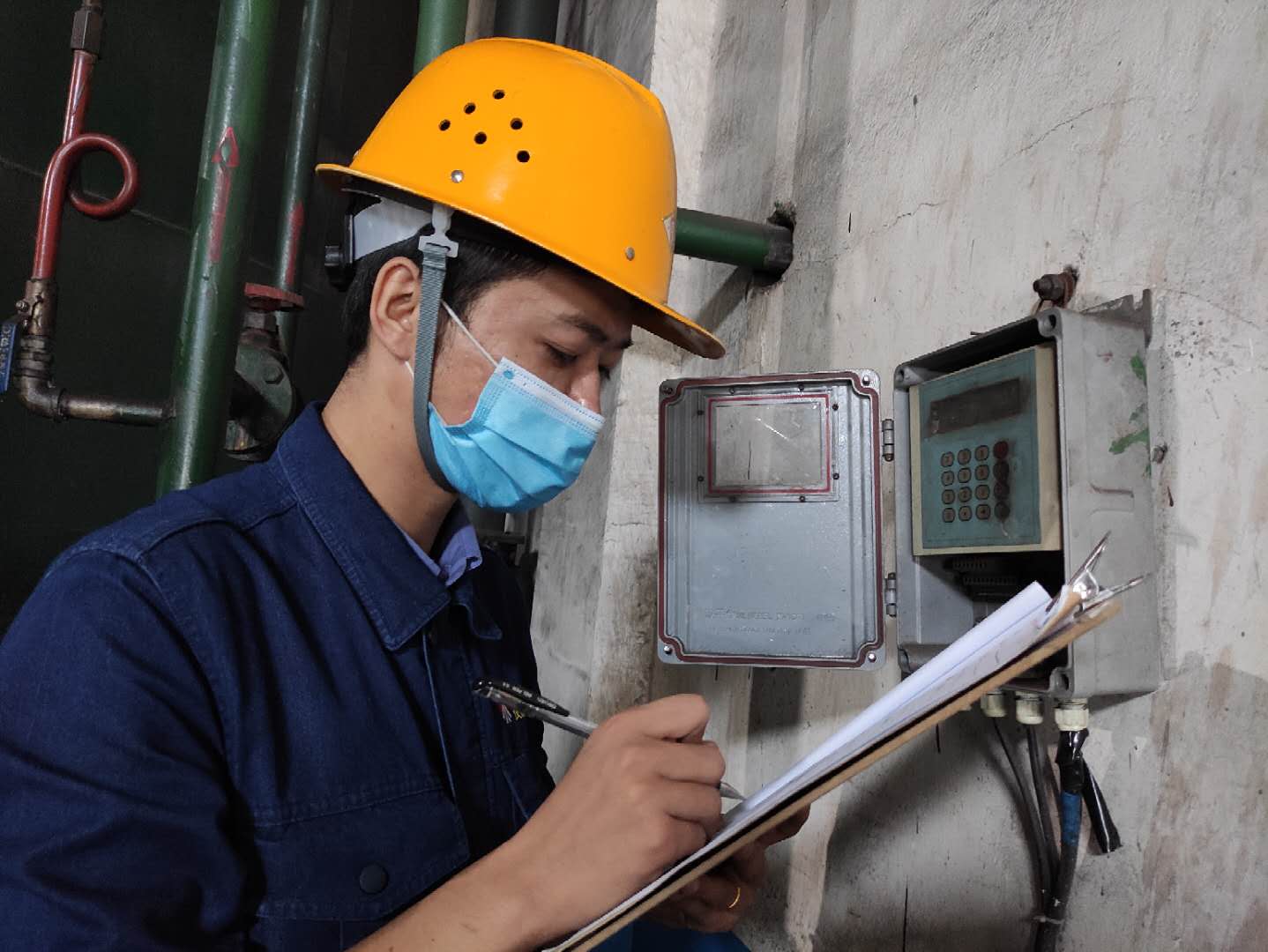 嚴守疫情防控和安全生產“雙防線” 嚴守疫情防控和安全生產“雙防線”