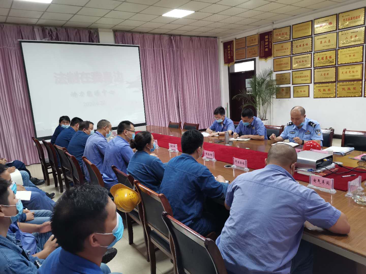 保衛部三條主線密織節前安全網 保衛部三條主線密織節前安全網