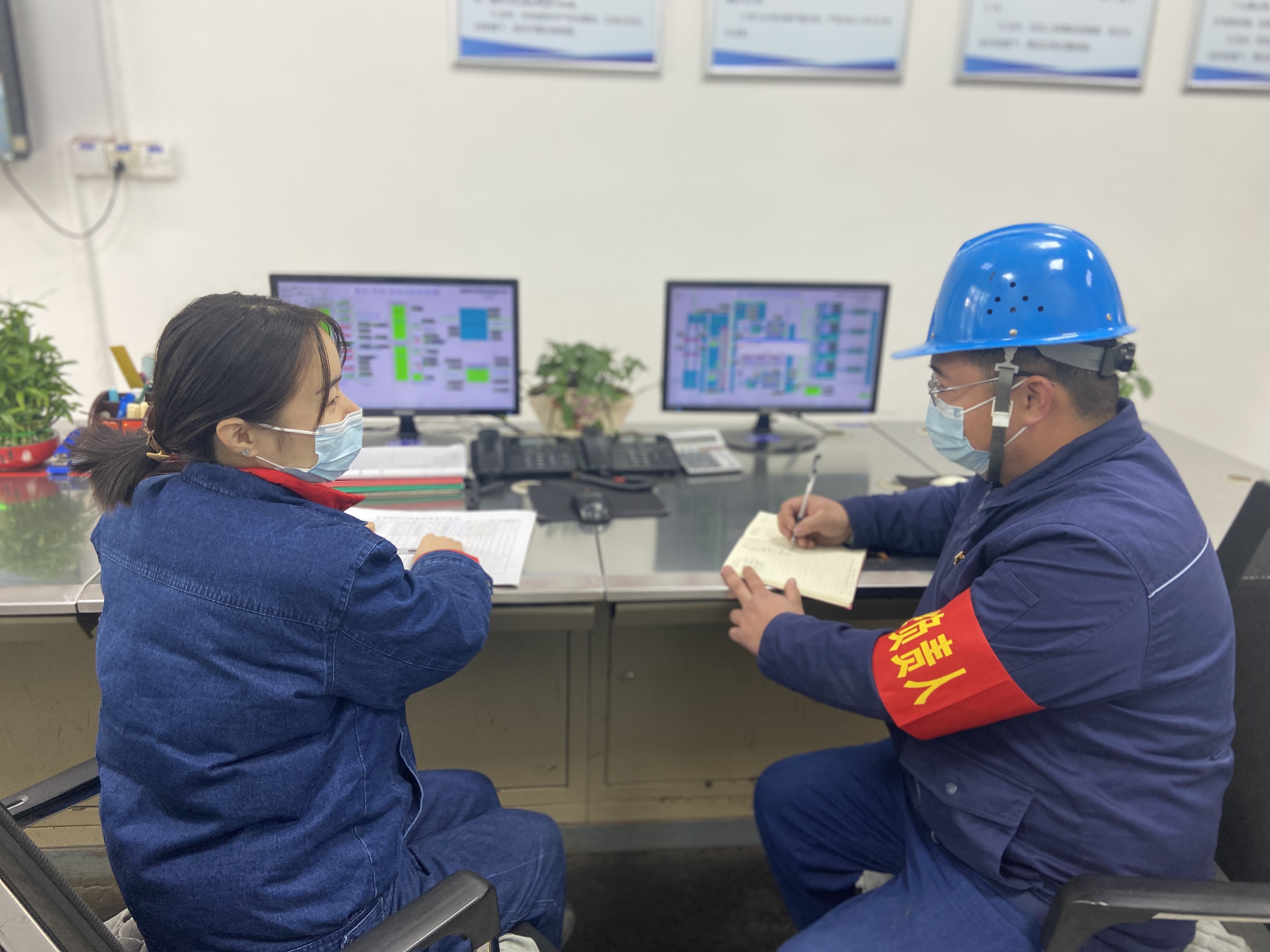 逆行背后的“疫”無反顧 逆行背后的“疫”無反顧