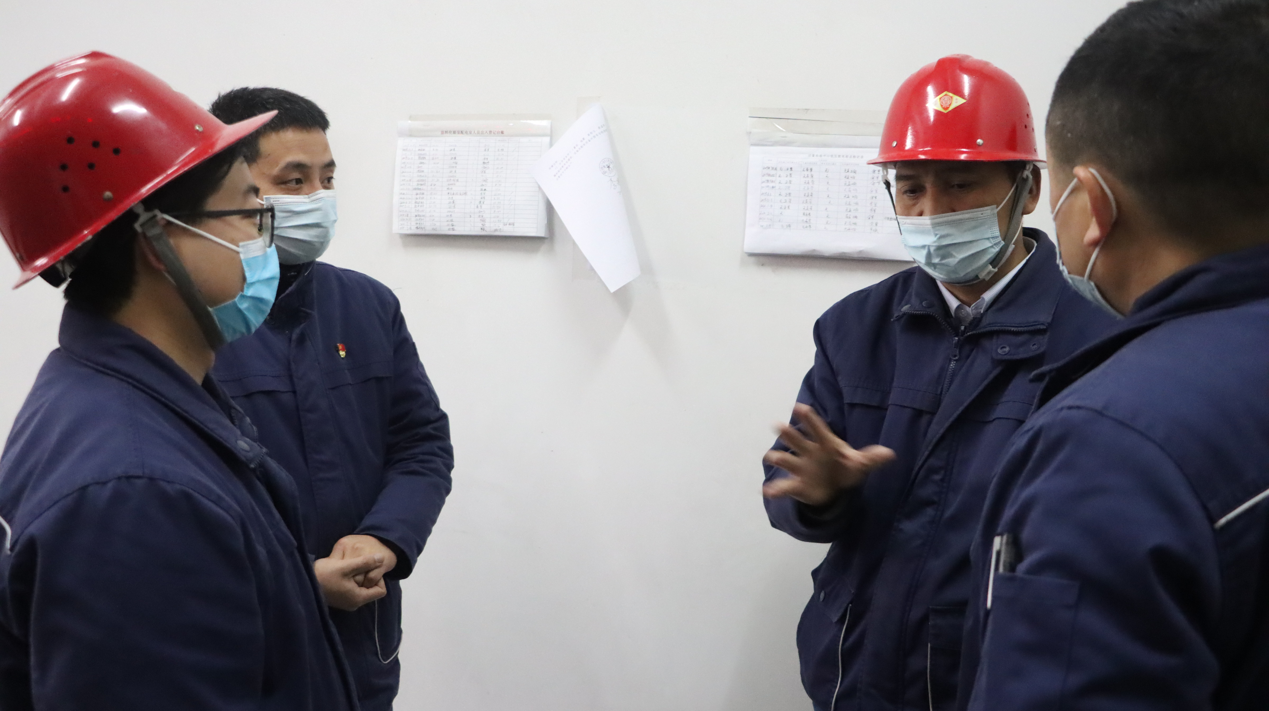 舉旗定向 勁吹“廉潔風” 舉旗定向 勁吹“廉潔風”