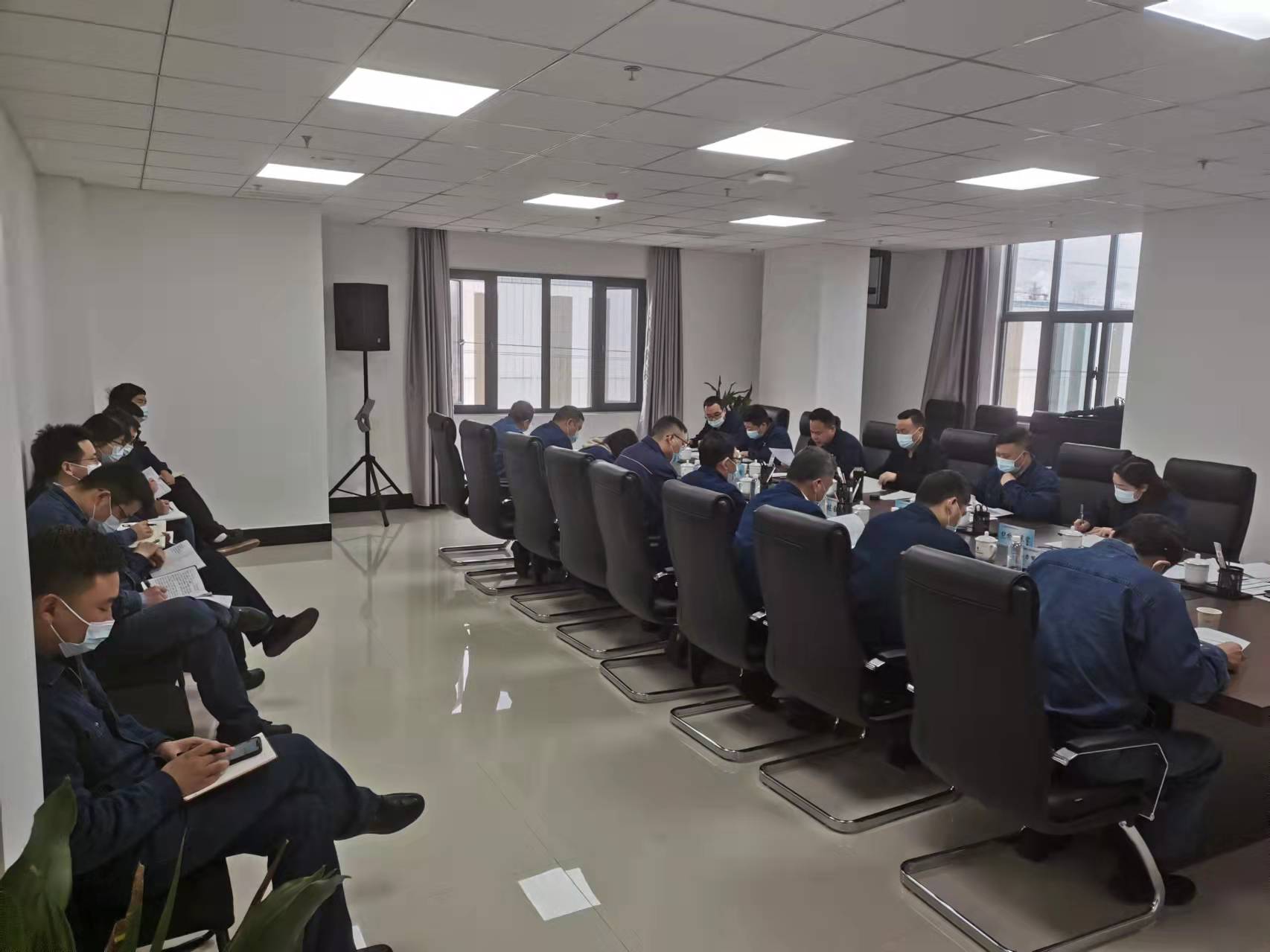 漢鋼公司紀(jì)委召開(kāi)一季度紀(jì)檢監(jiān)察工作例會(huì) 漢鋼公司紀(jì)委召開(kāi)一季度紀(jì)檢監(jiān)察工作例會(huì)