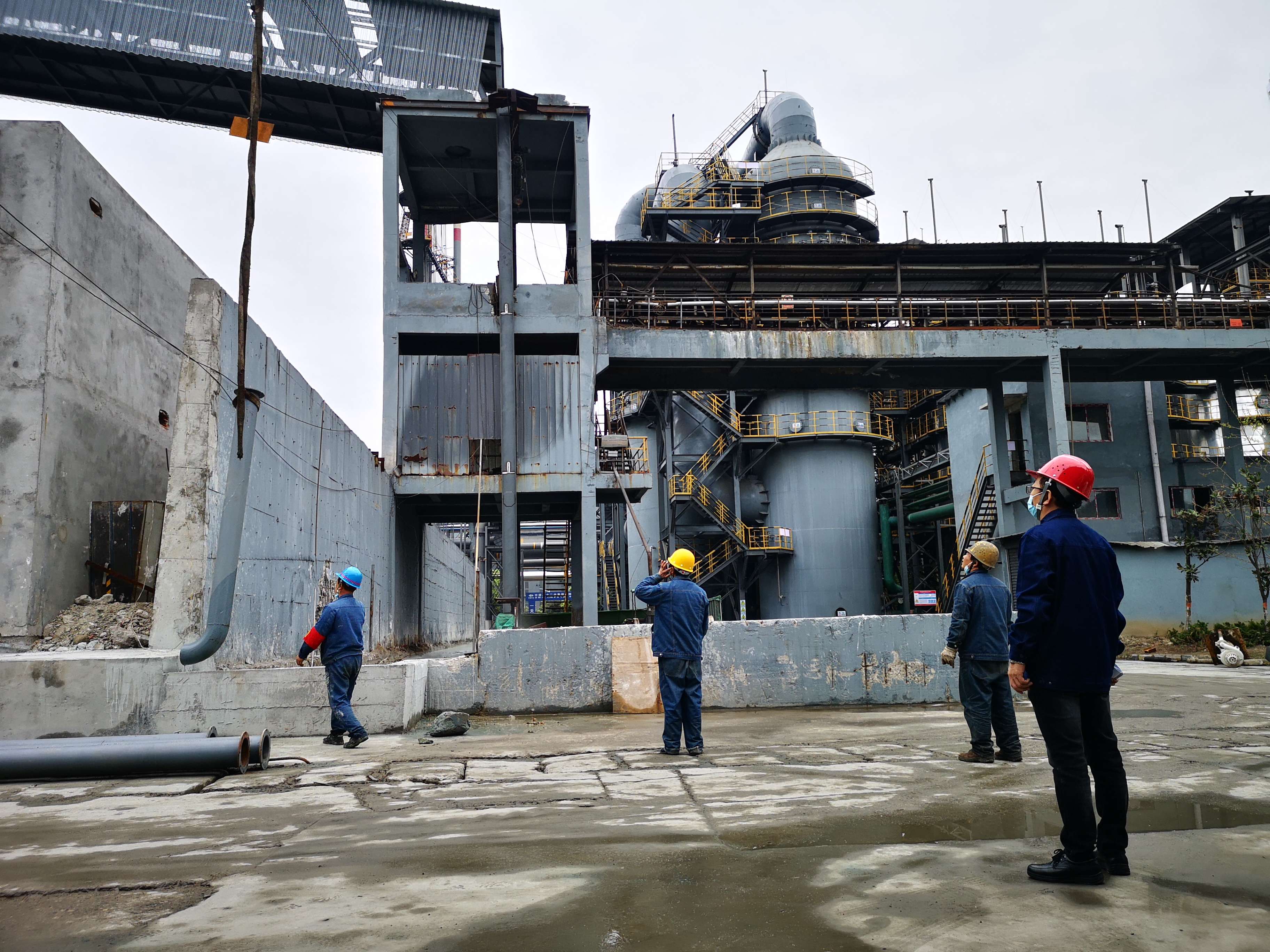 �����o�z�˵Ĺ��ա��򿨡�����