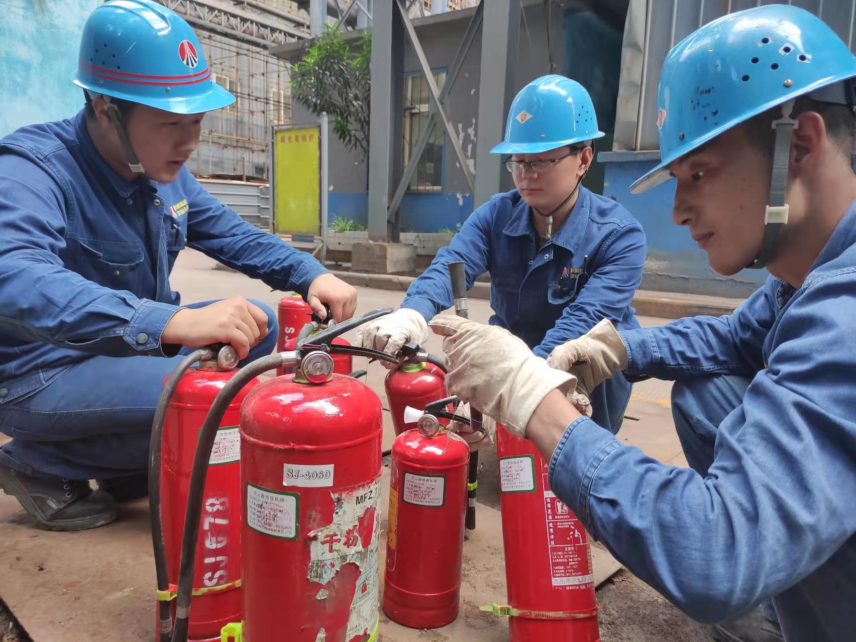 �Զ�����ץ�ð�ȫ���a