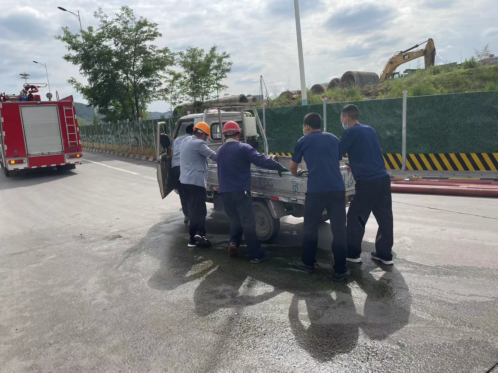 ů�����S�^һ܇�v�ȷ�����˾�������Ѳ��;�Ў�æ����