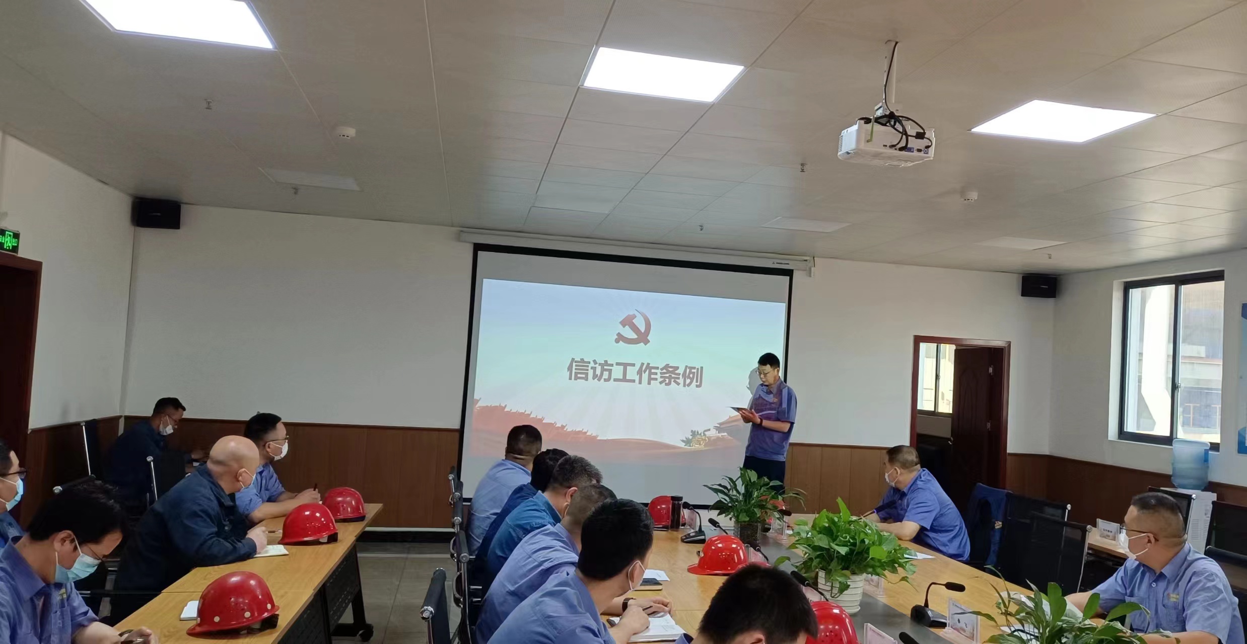 三個(gè)規(guī)范，推進(jìn)信訪工作“零距離”