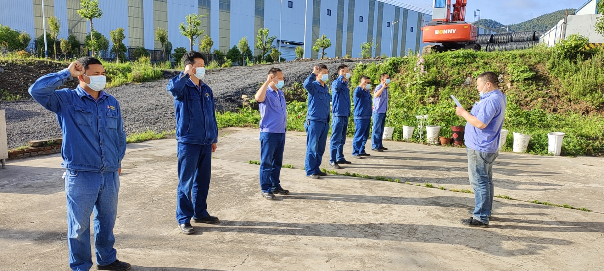 物流中心:“兩手抓”安全管控 筑牢安全防線 物流中心:“兩手抓”安全管控 筑牢安全防線