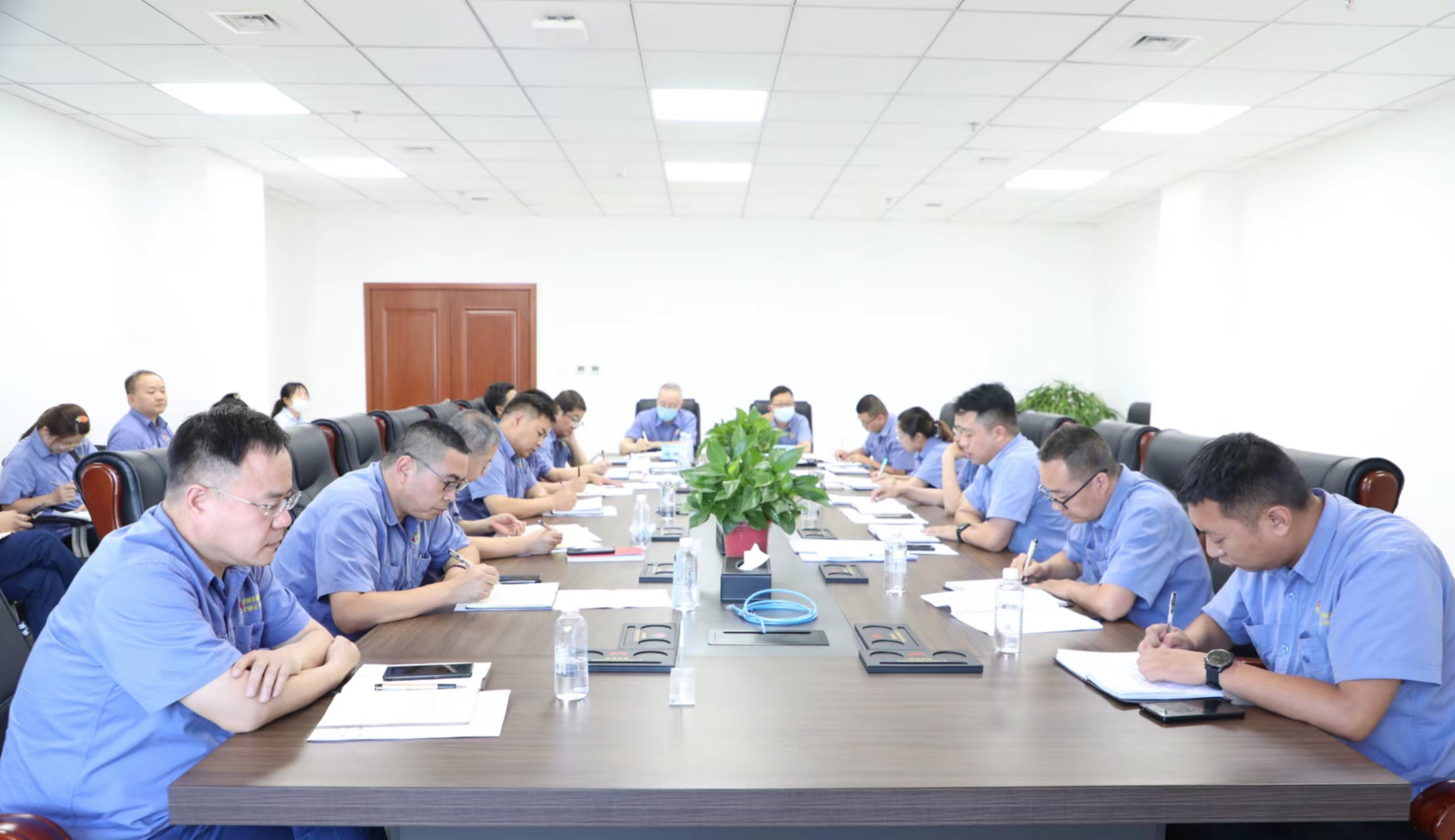 �o�������W���� ���á������¡�