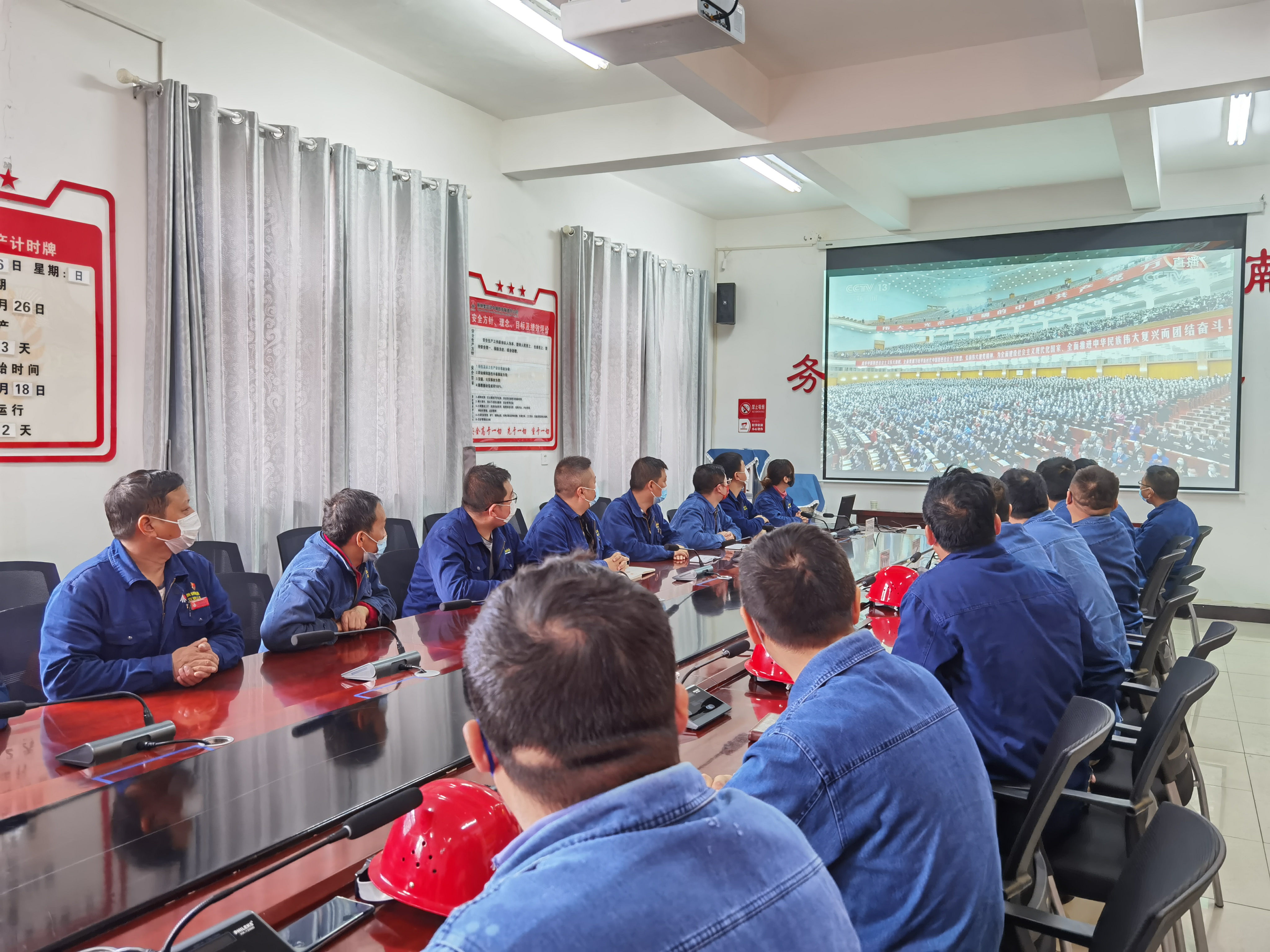 “常抓”“抓長”，馳而不息強作風