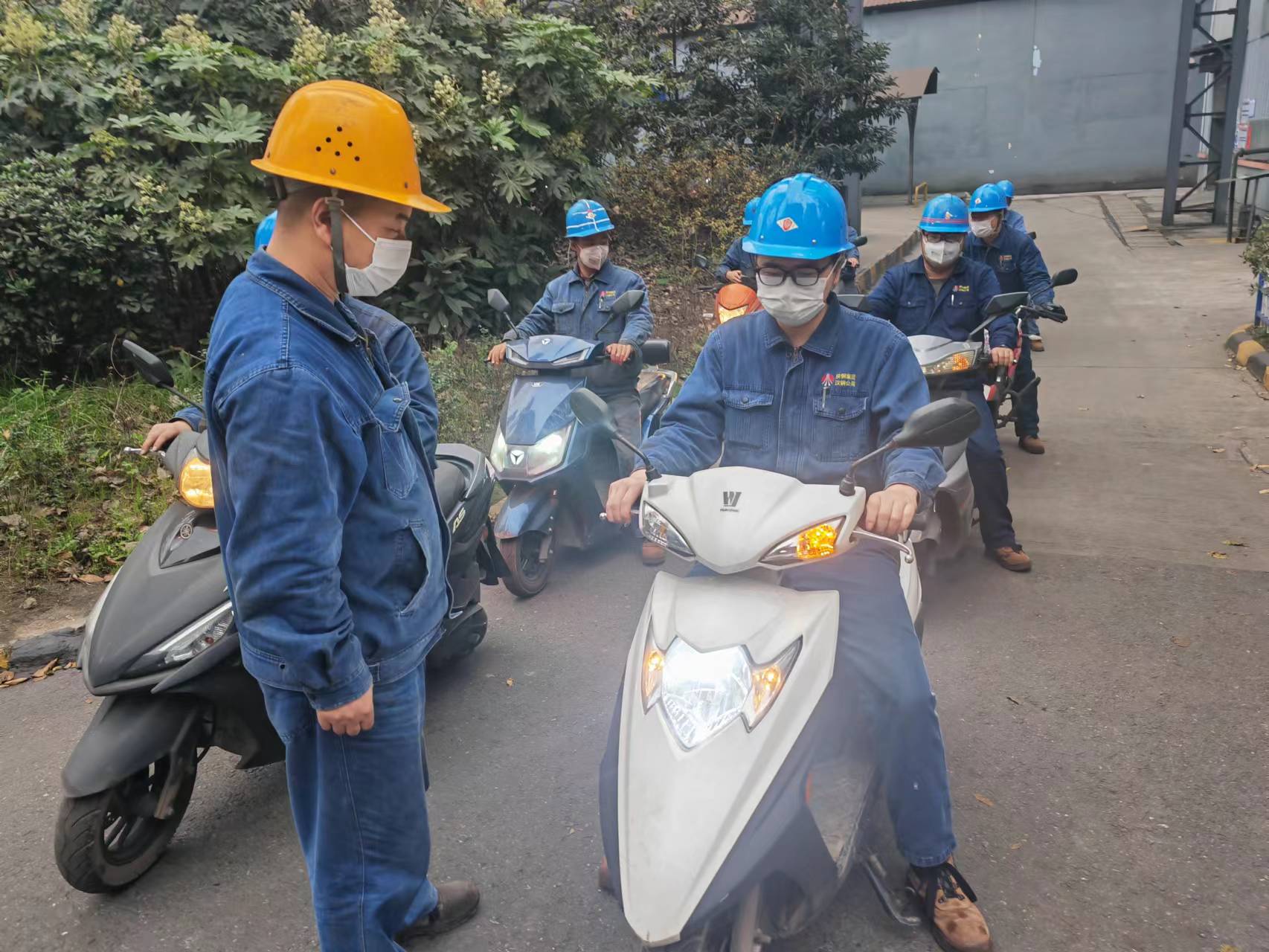 ��á��M��ȭ������������ȫ�W��