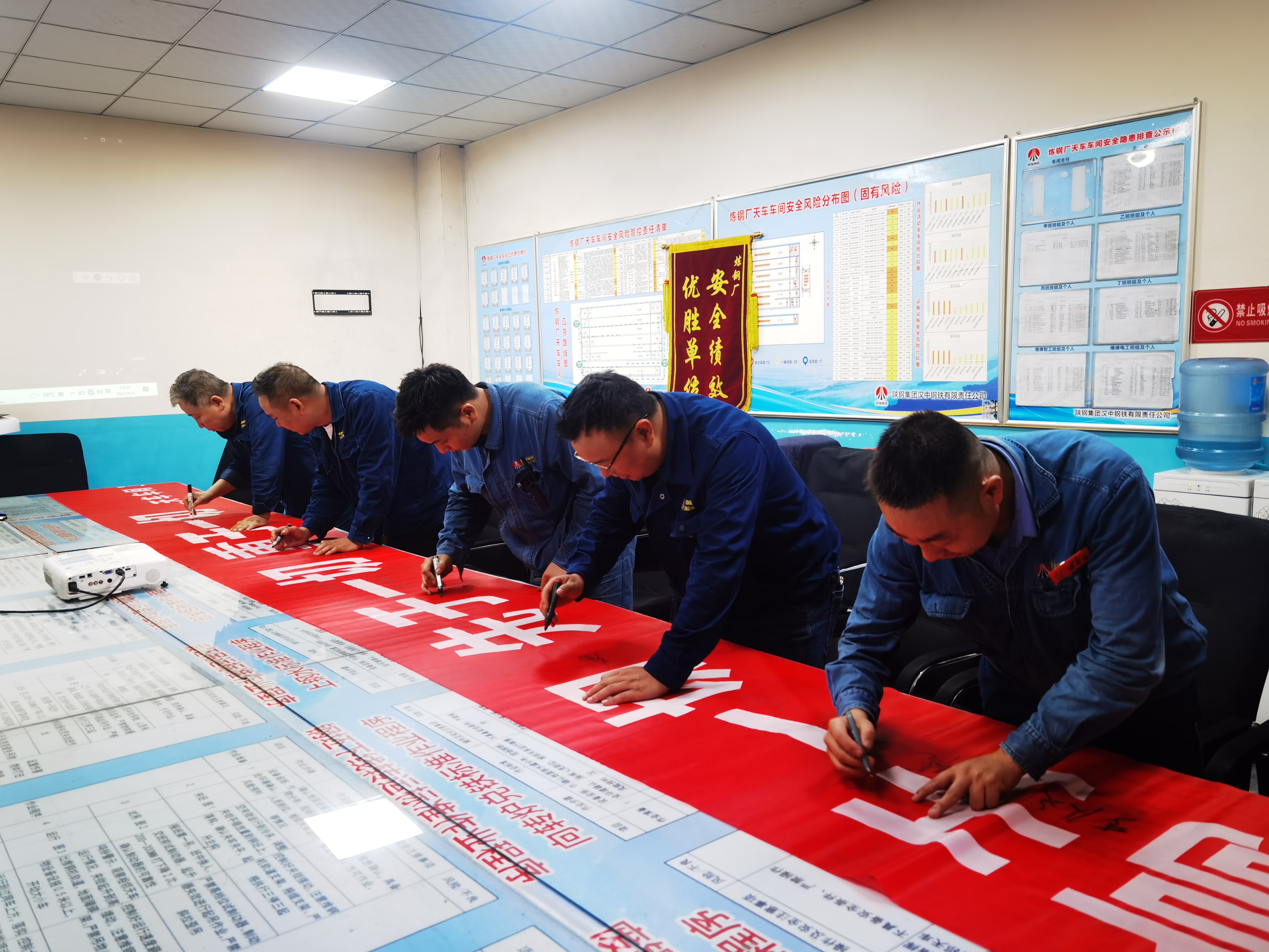 ����(zh��n)�l(f��)����׌���հ�ȫ�T������