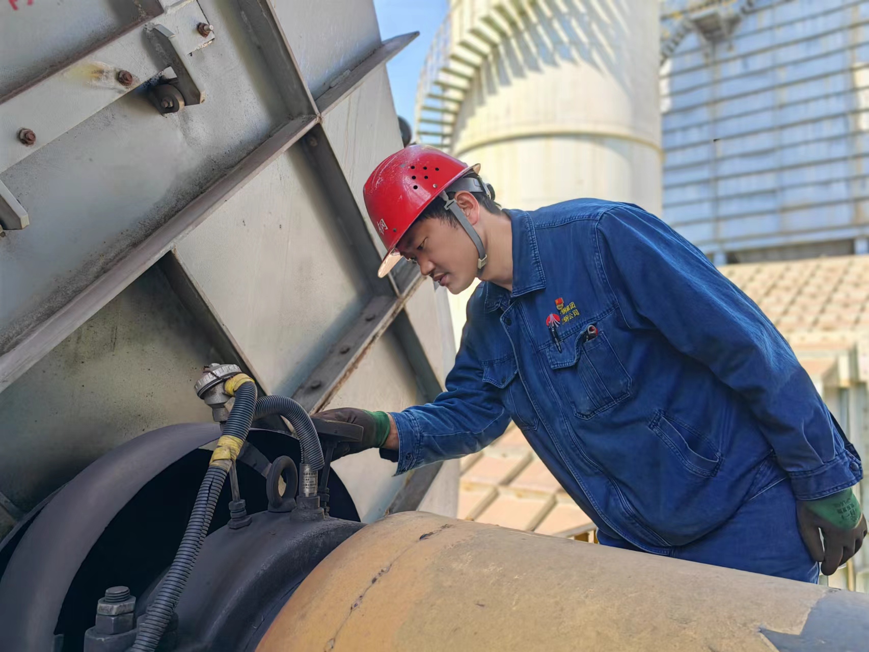 ���ΰ�ȫ���� �Q���չ�֮��