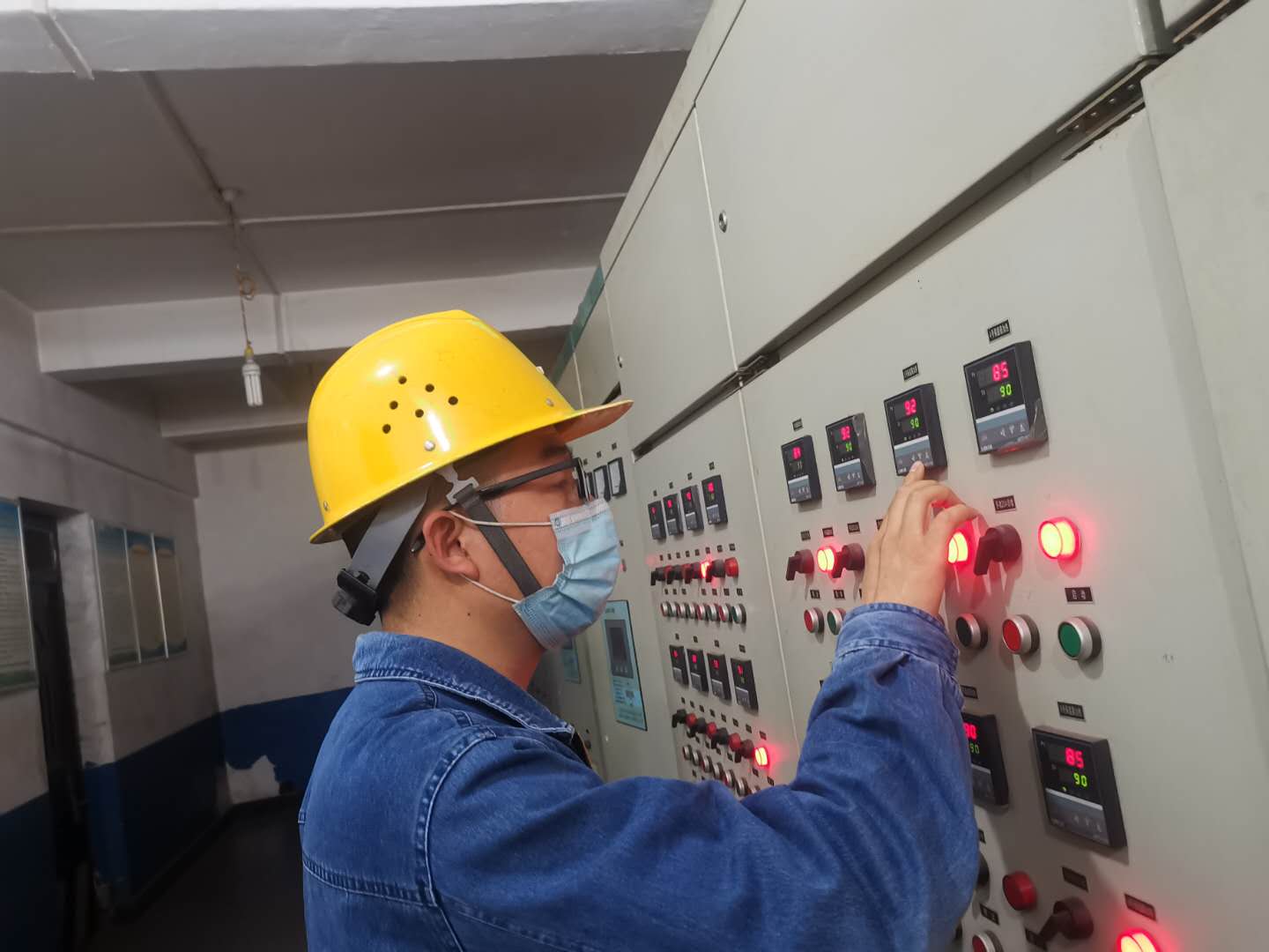 找準(zhǔn)“小切口” 做實(shí)安全管理“大文章” 找準(zhǔn)“小切口” 做實(shí)安全管理“大文章”