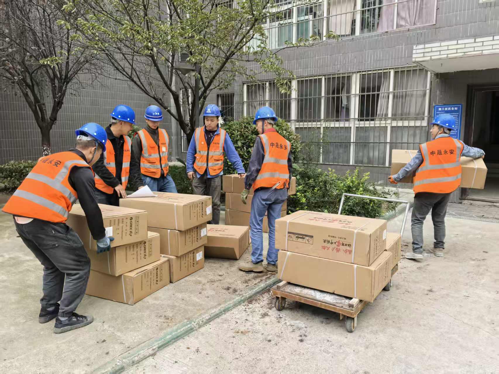 高效銜接顯擔當 文明施工暖民心