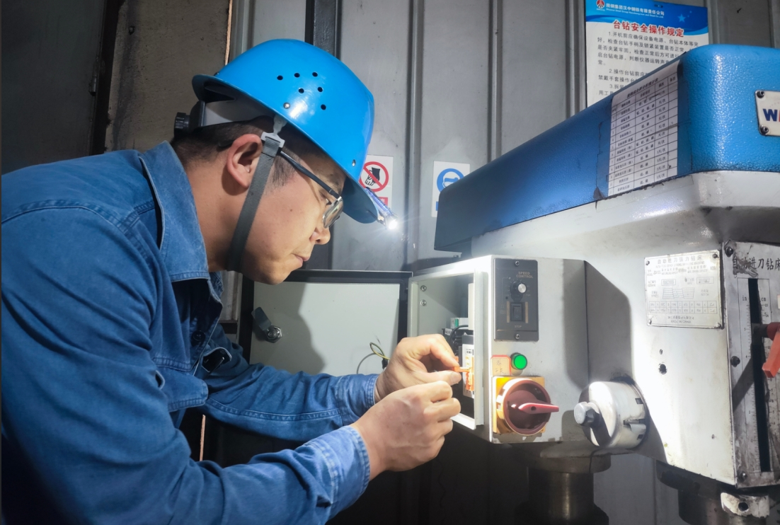 �Ҝ���Ч�������c�� ��ͨ���������}�j��