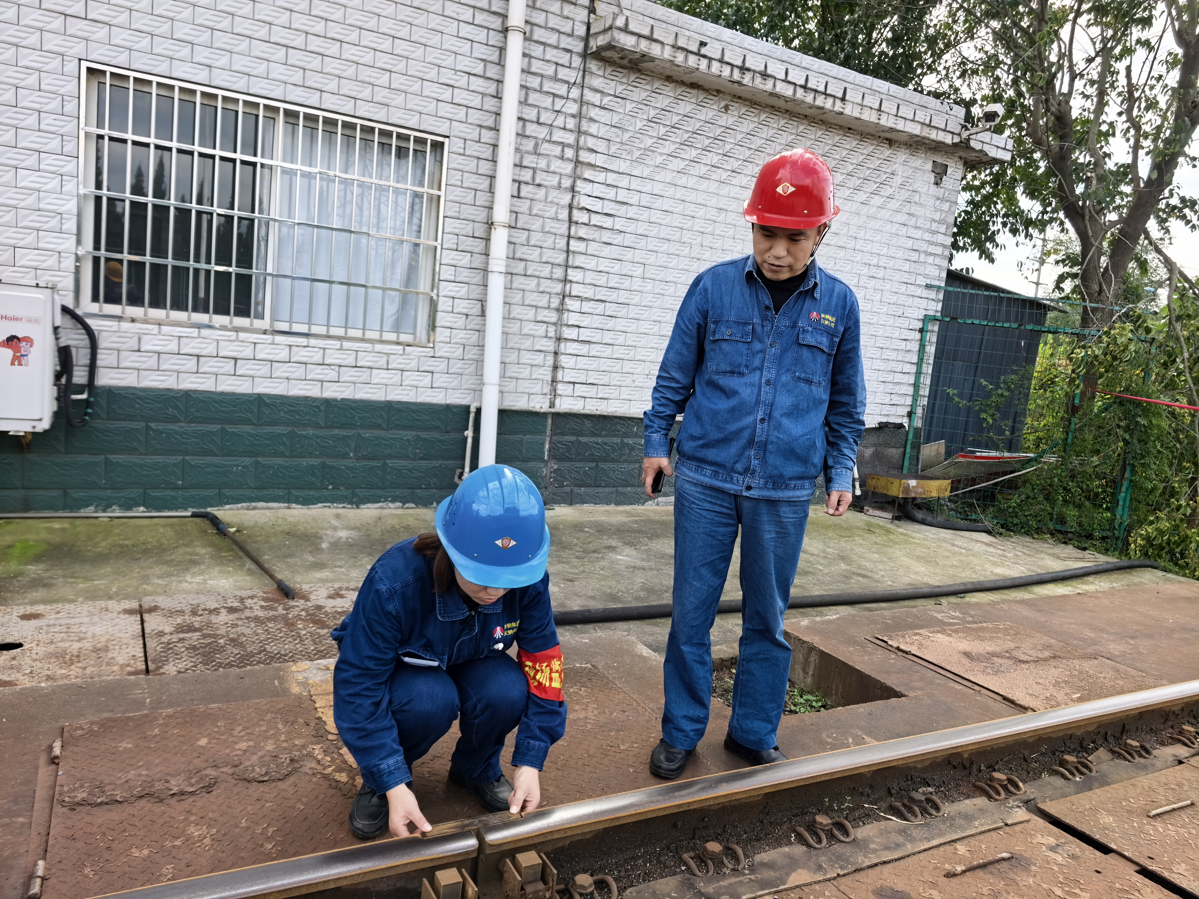 ����������Q����K��ȫ�����ġ��M��ȭ��