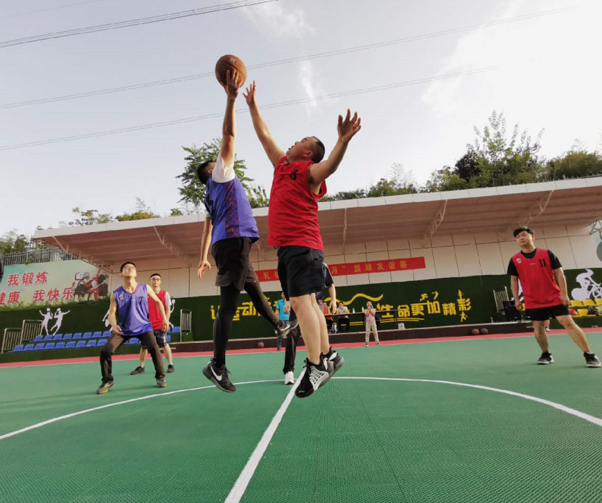 【基層動(dòng)態(tài)】軋鋼廠“紅五月”籃球友誼賽火熱開(kāi)戰(zhàn) 【基層動(dòng)態(tài)】軋鋼廠“紅五月”籃球友誼賽火熱開(kāi)戰(zhàn)