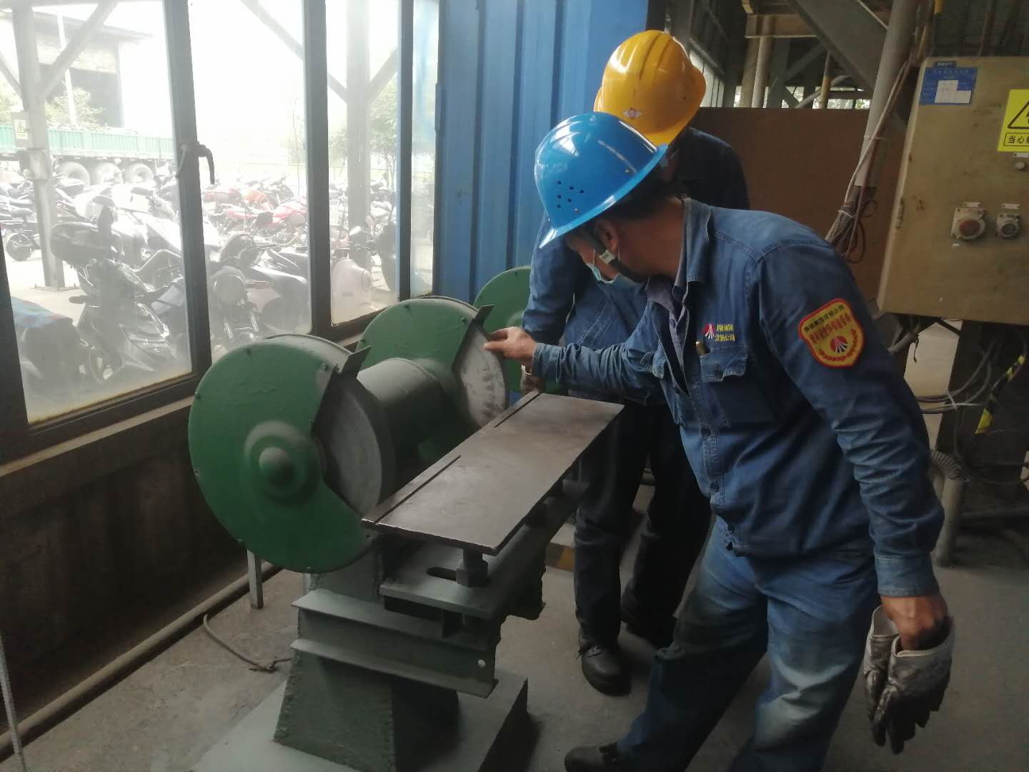 三敲打，奏響“百日安全”交響樂