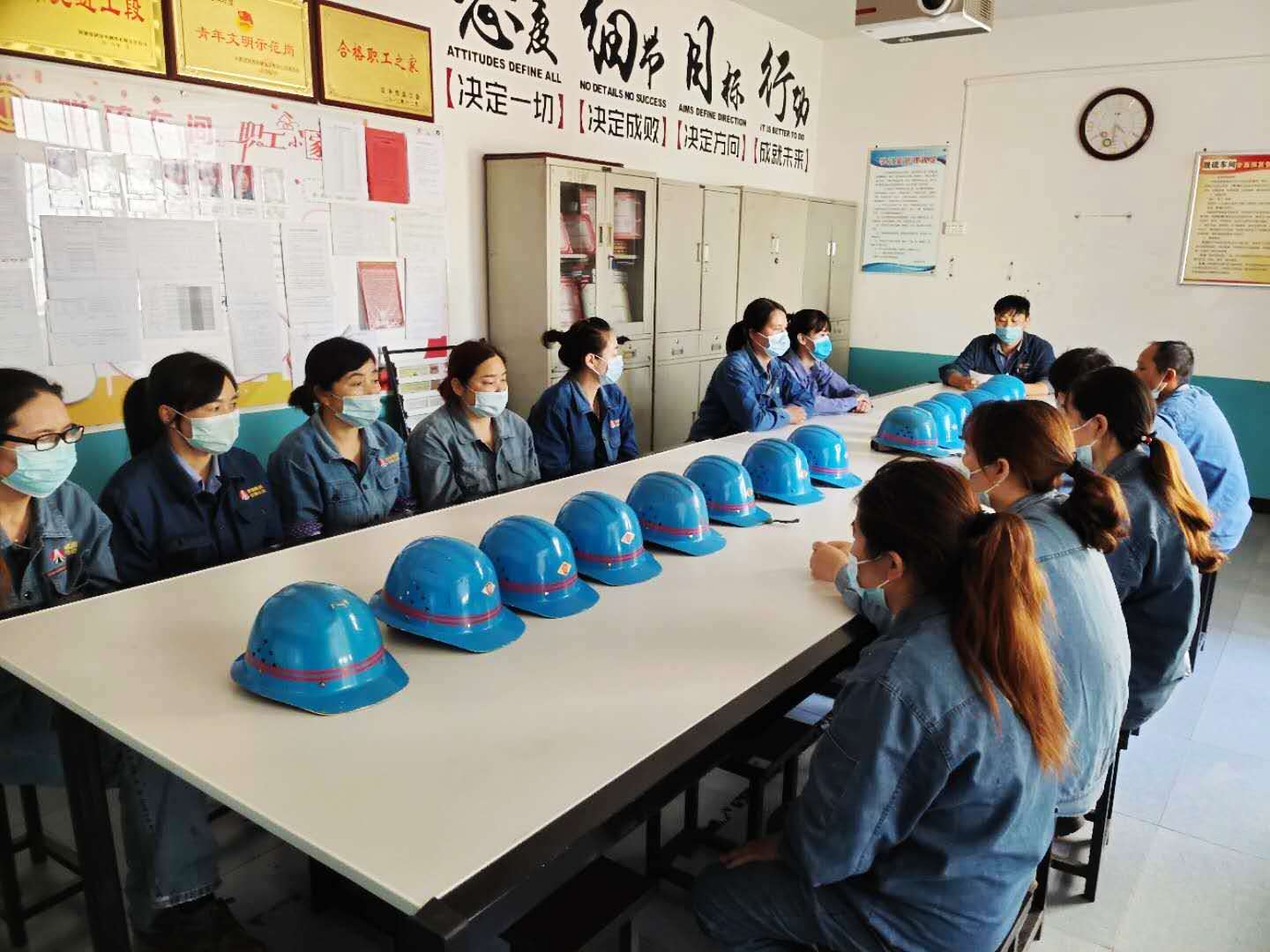 筑穩安全堤壩 奠定發展之基 筑穩安全堤壩 奠定發展之基