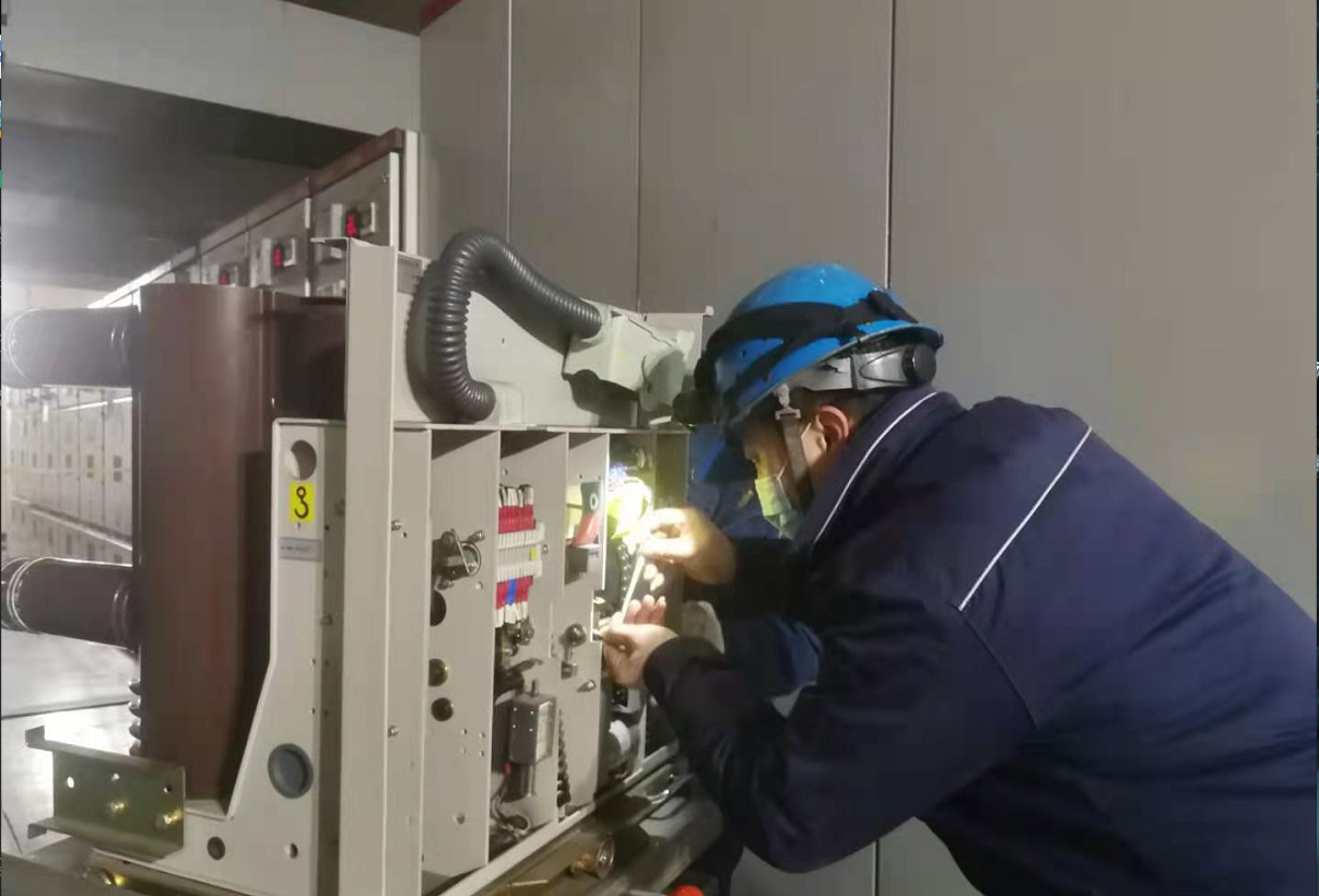 狠抓關鍵點,打好安全“攻堅戰” 狠抓關鍵點,打好安全“攻堅戰”